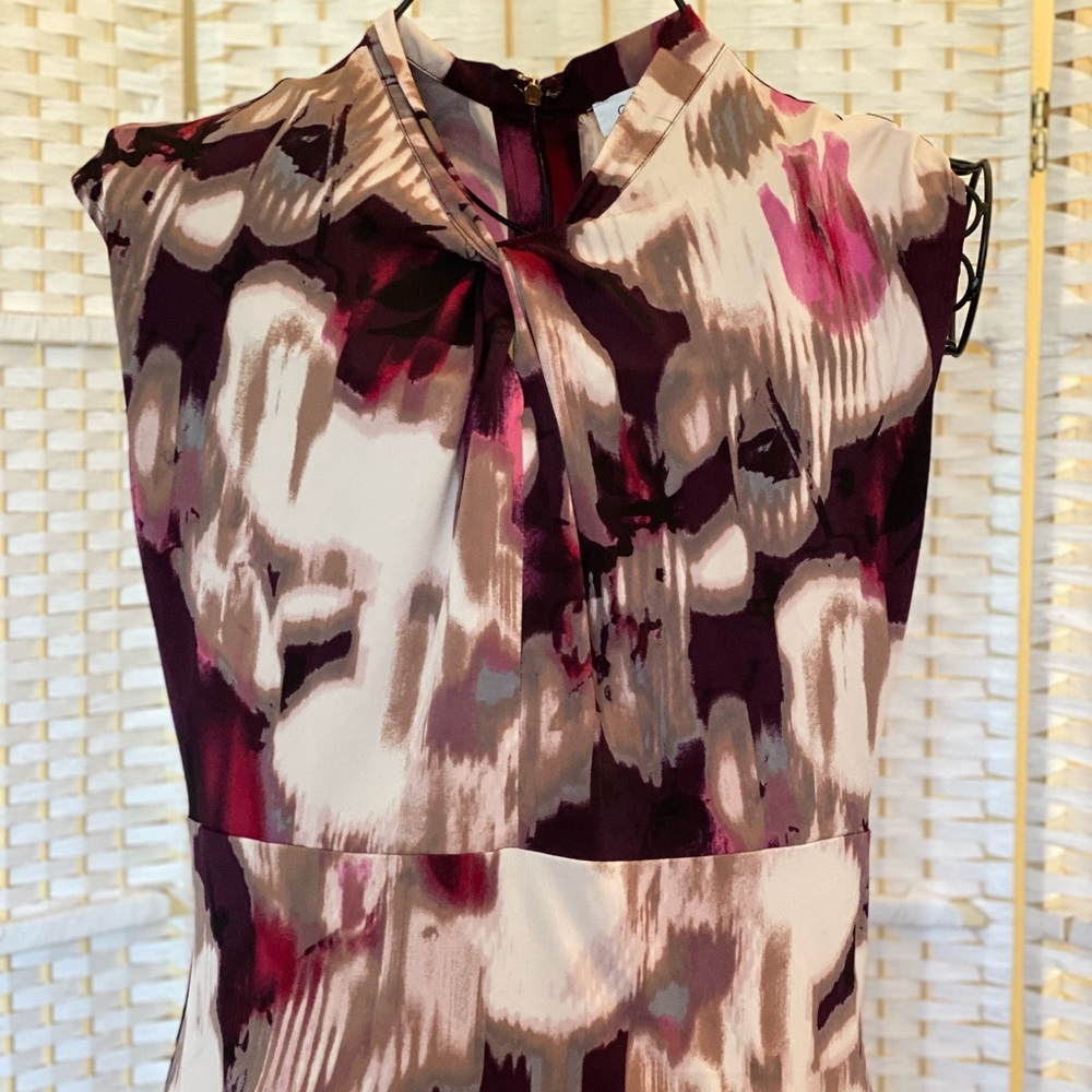 NWT Calvin Klein New With Tag Abstract Pattern Top - Picture 2 of 8